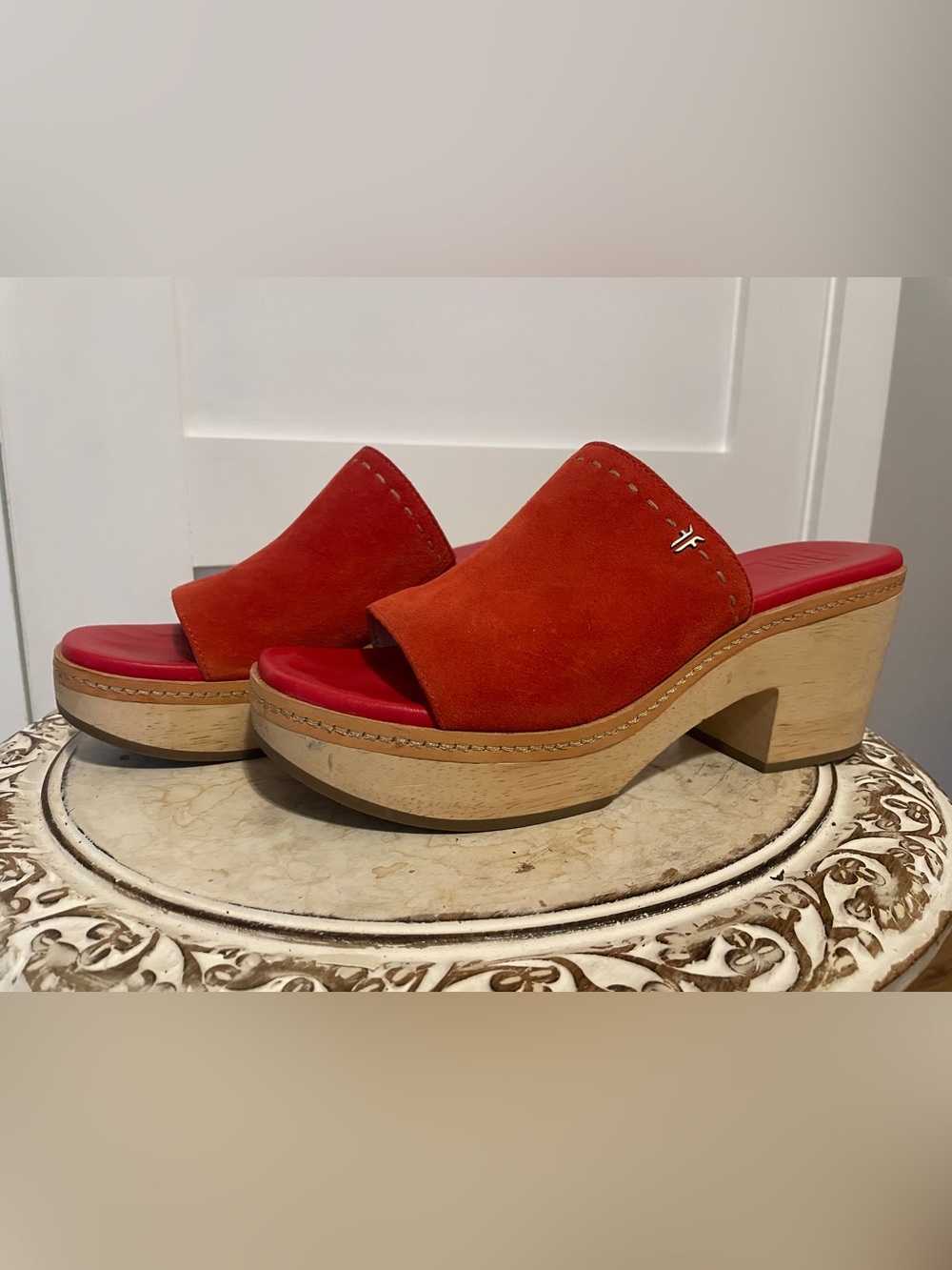 Women's Frye Hazel Red Suede Platform Slide Clogs